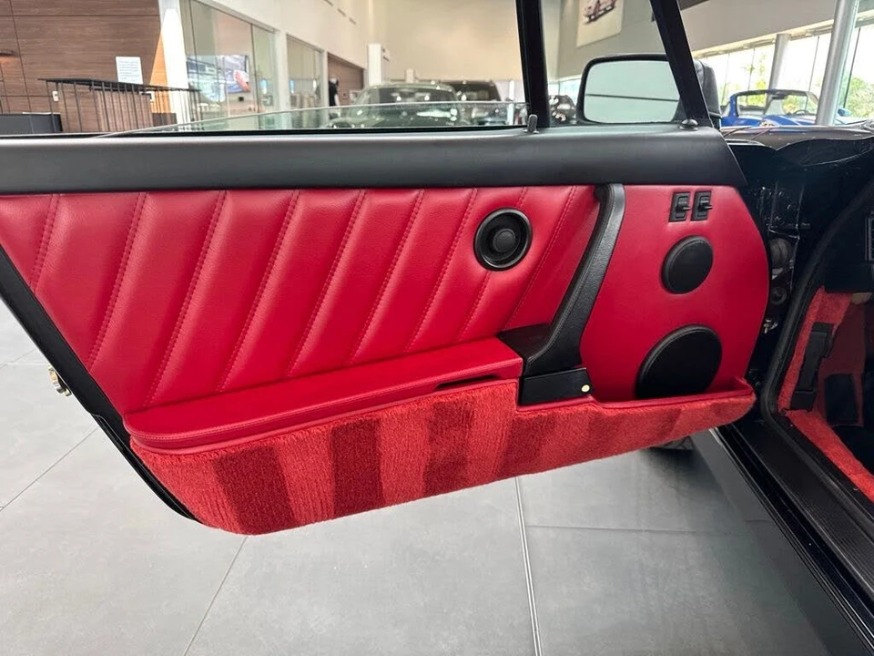 1989 Porsche 964 Carrera 4 - Image 20 of 29