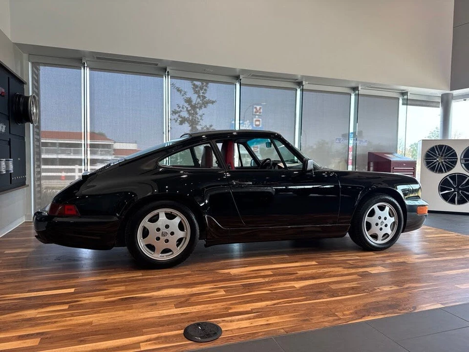 1989 Porsche 964 Carrera 4 - Image 27 of 29