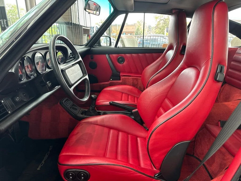 1989 Porsche 964 Carrera 4 - Image 18 of 29