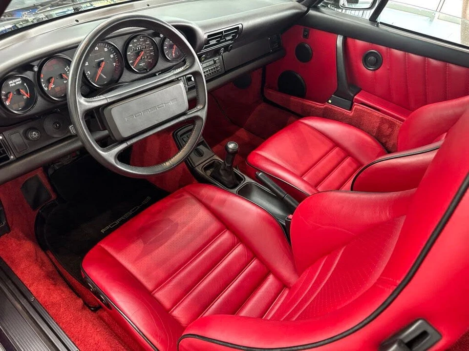 1989 Porsche 964 Carrera 4 - Image 10 of 31