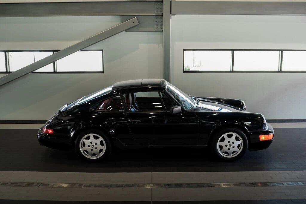 1989 Porsche 964 Carrera 4 - Image 2 of 31