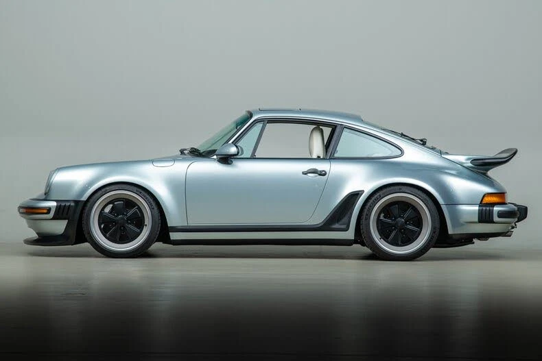 1989 Porsche 964 Carrera 4 - Image 3 of 31