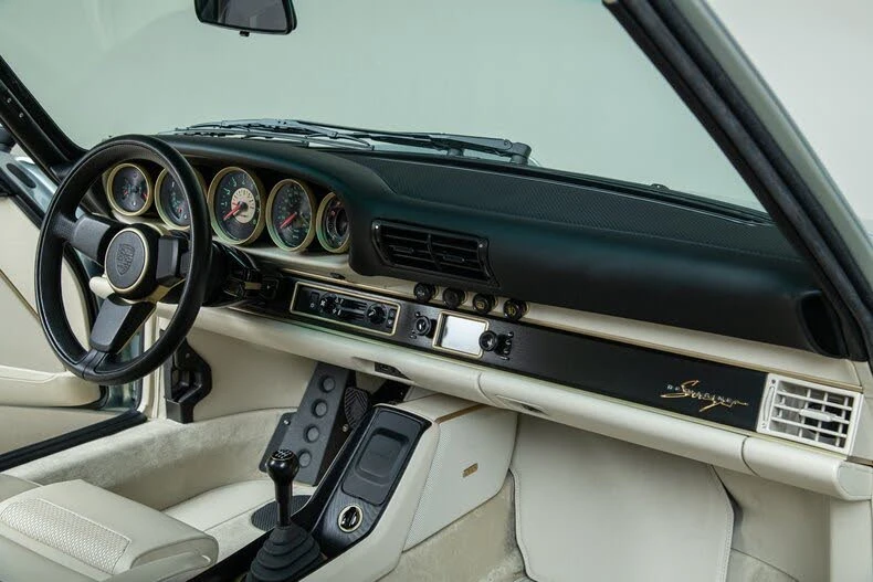 1989 Porsche 964 Carrera 4 - Image 25 of 31