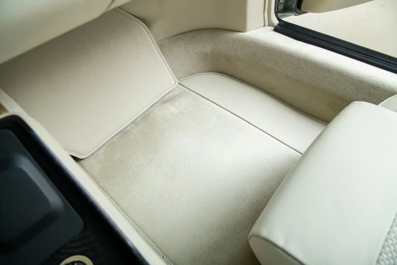 1989 Porsche 964 Carrera 4 - Image 28 of 31