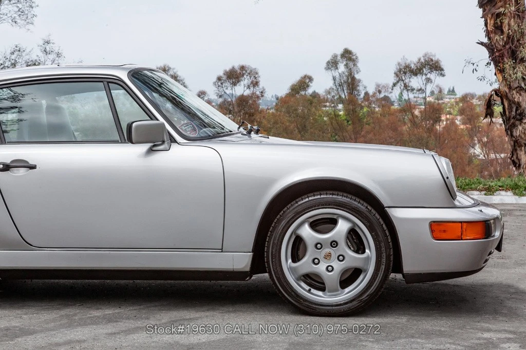 1989 Porsche 964 Carrera 4 - Image 12 of 24