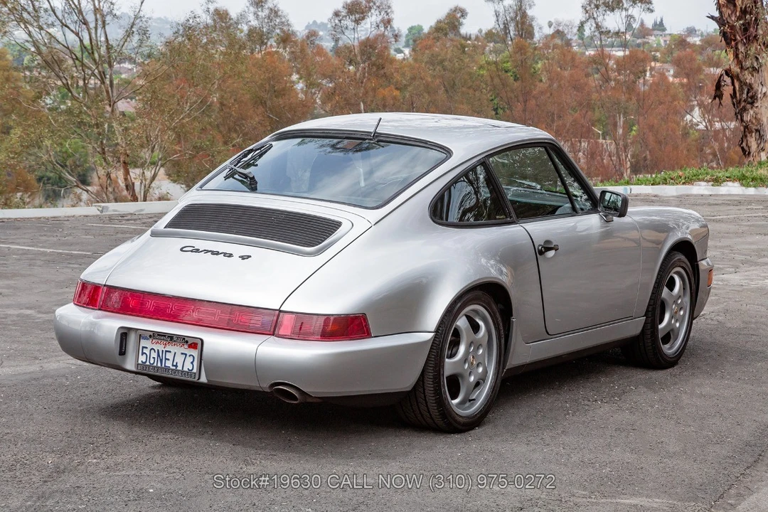 1989 Porsche 964 Carrera 4 - Image 7 of 31
