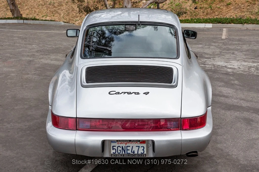 1989 Porsche 964 Carrera 4 - Image 7 of 24
