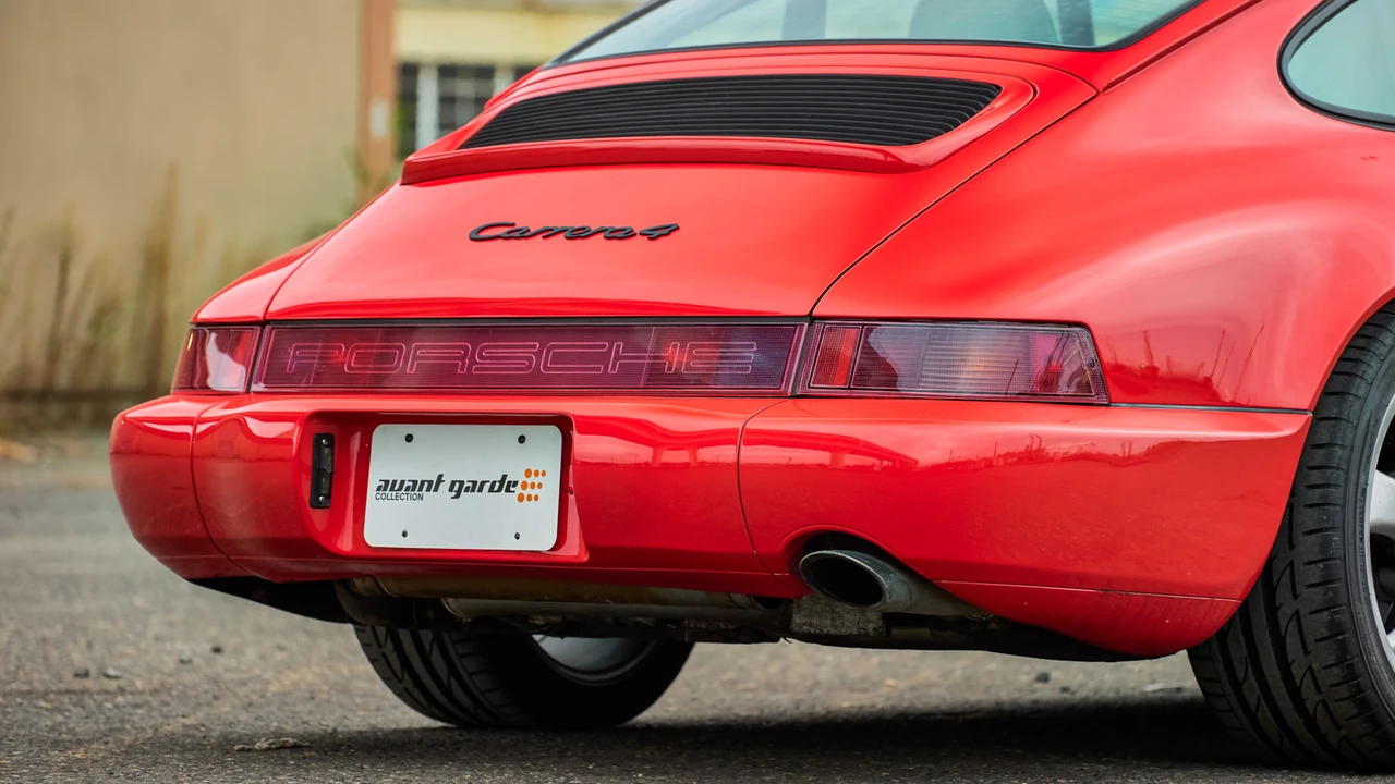 1989 Porsche 964 Carrera 4 - Image 29 of 31