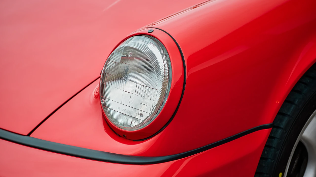 1989 Porsche 964 Carrera 4 - Image 19 of 31