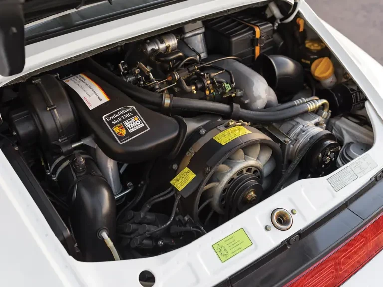 1989 Porsche 964 Carrera 4 - Image 26 of 28