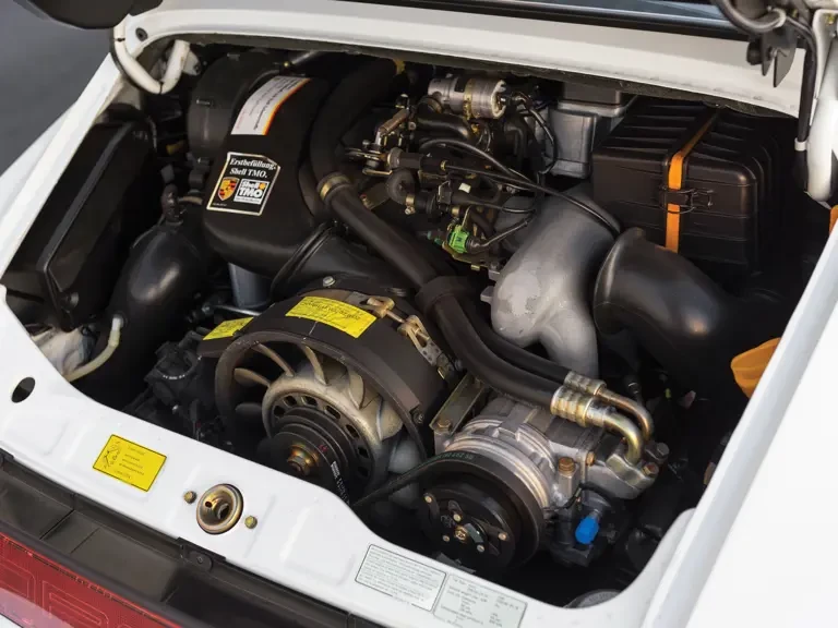 1989 Porsche 964 Carrera 4 - Image 4 of 28