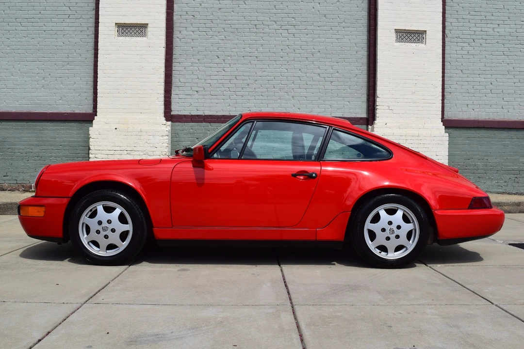 1989 Porsche 964 Carrera 4 - Image 7 of 31