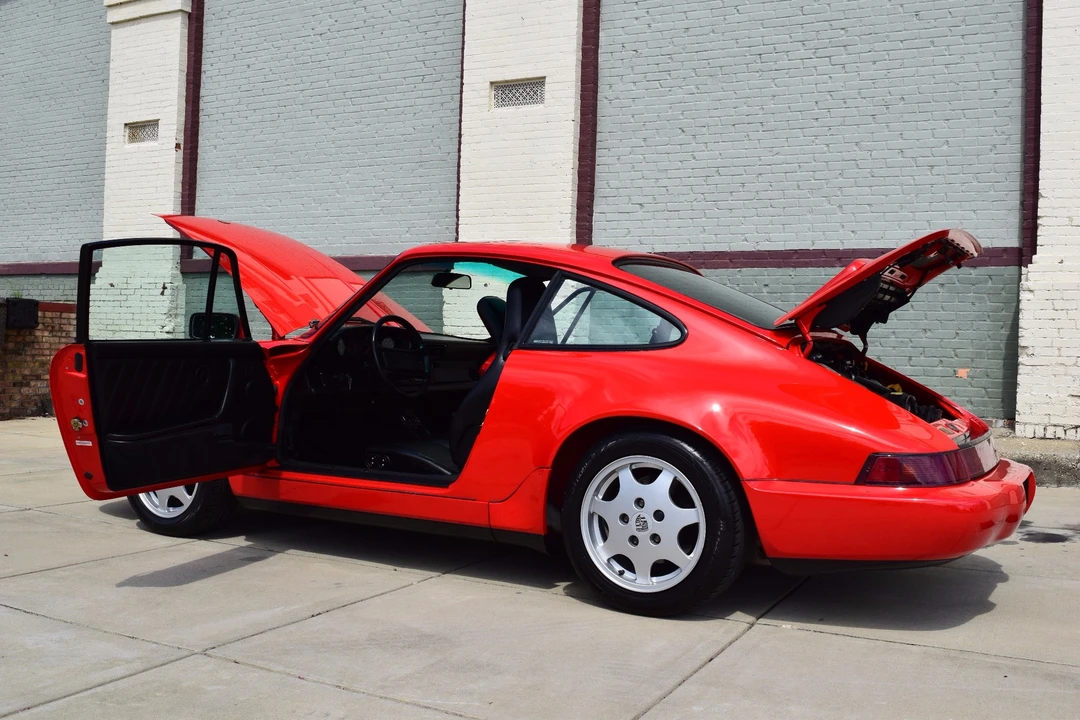 1989 Porsche 964 Carrera 4 - Image 12 of 31