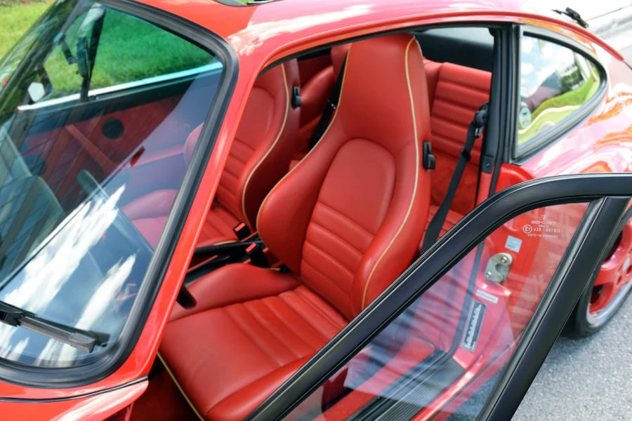 1989 Porsche 964 Carrera 4 - Image 10 of 12