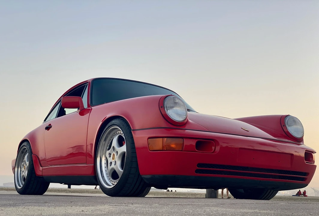 1989 Porsche 964 Carrera 4 - Image 9 of 31