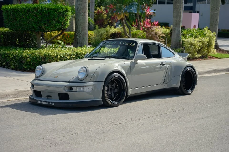 1989 Porsche 964 Carrera 4 - Image 2 of 20