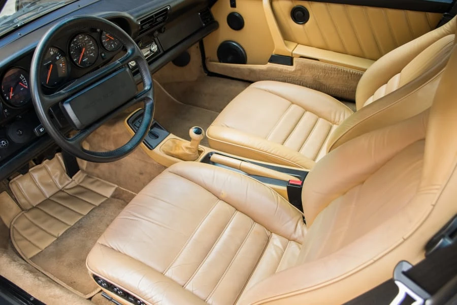 1989 Porsche 964 Carrera 4 - Image 5 of 12