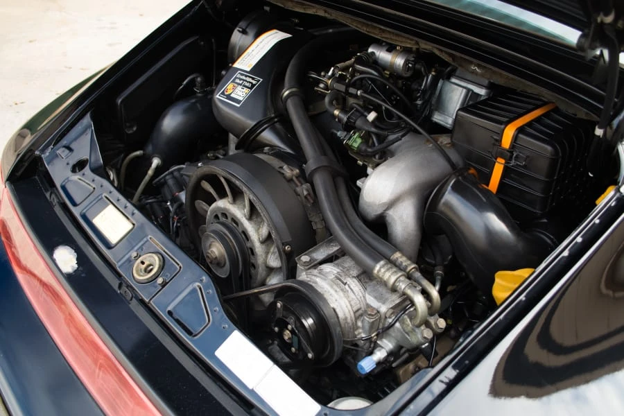 1989 Porsche 964 Carrera 4 - Image 9 of 12