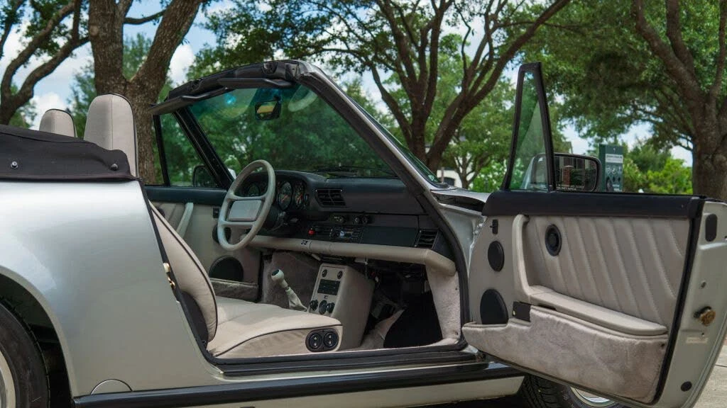 1989 Porsche 911 Carrera 3.2 - Image 5 of 31