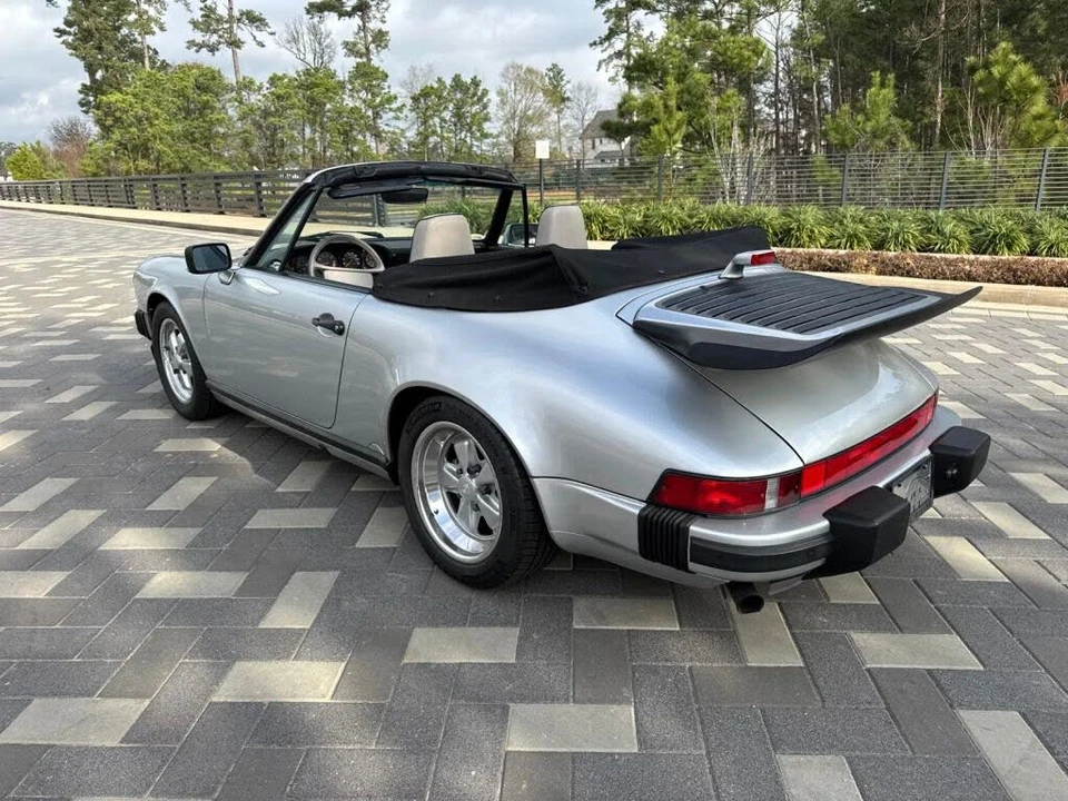1989 Porsche 911 Carrera 3.2 - Image 24 of 31