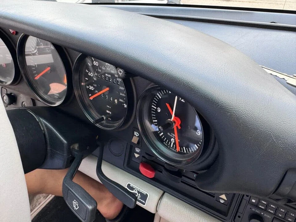 1989 Porsche 911 Carrera 3.2 - Image 26 of 31