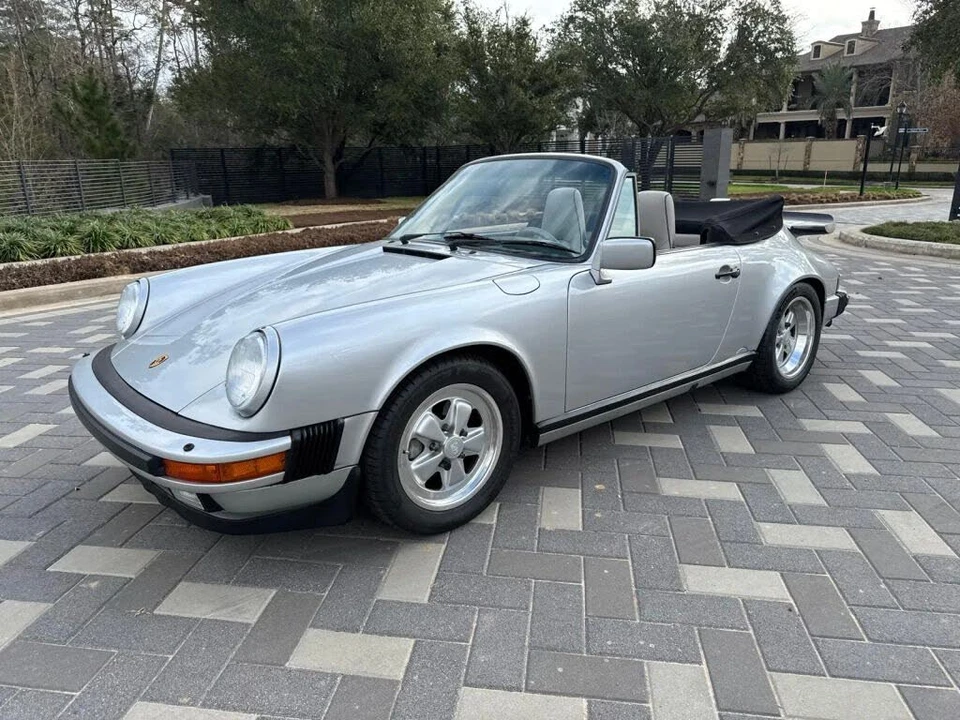 1989 Porsche 911 Carrera 3.2 - Image 22 of 31