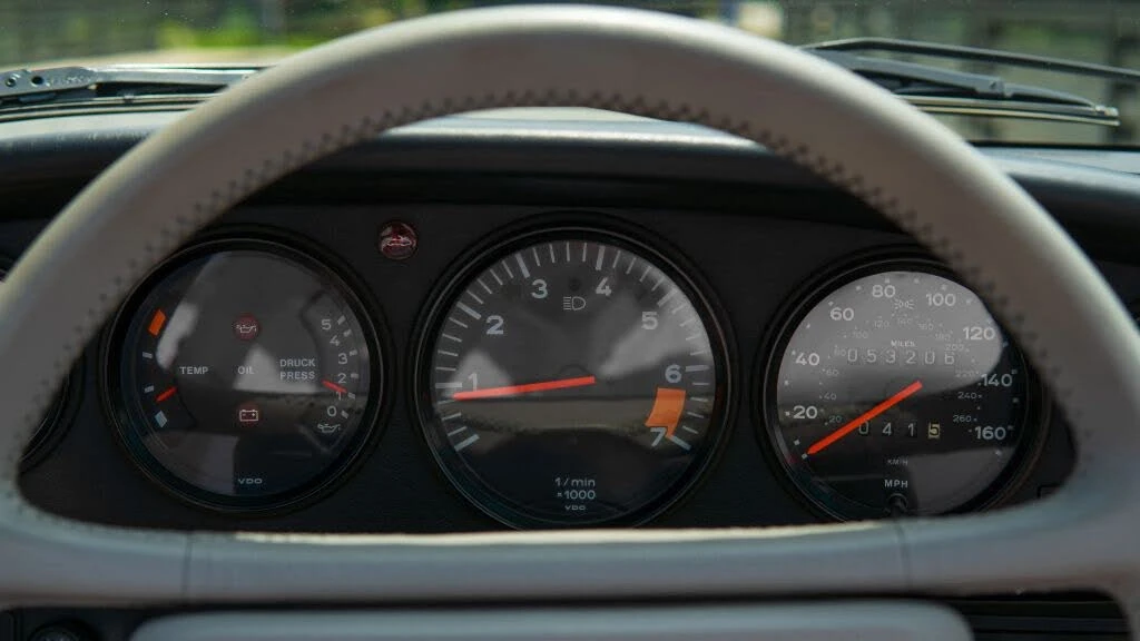1989 Porsche 911 Carrera 3.2 - Image 17 of 31