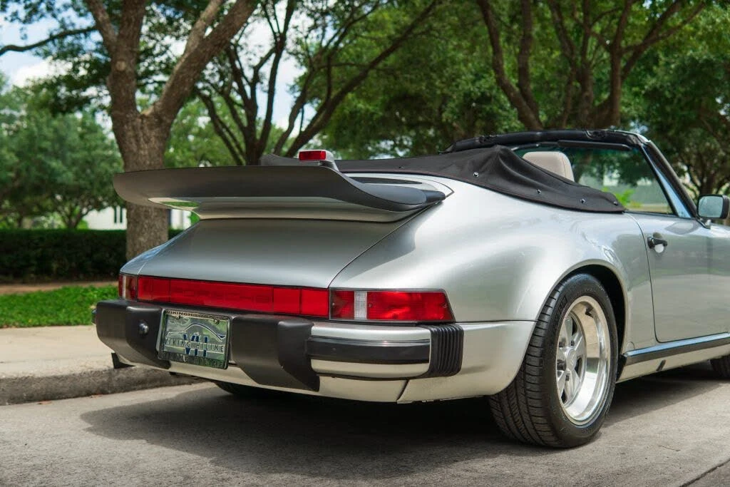 1989 Porsche 911 Carrera 3.2 - Image 11 of 31