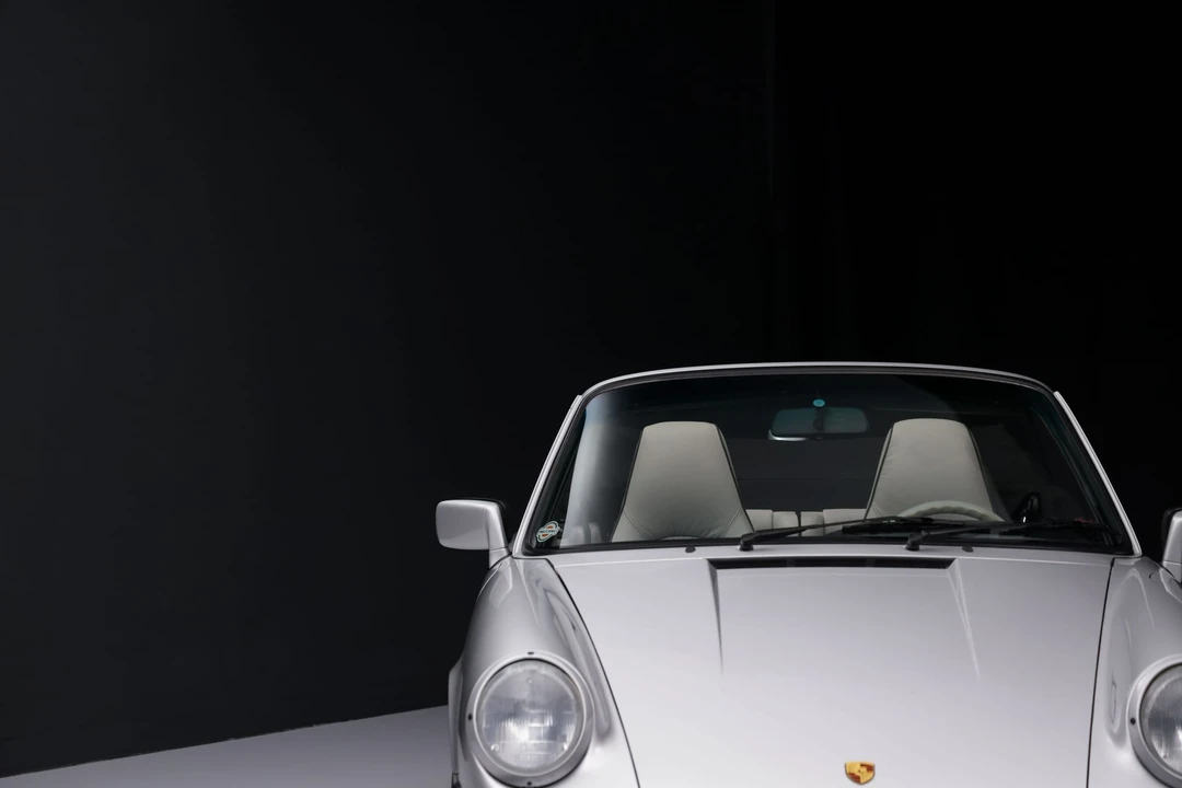 1989 Porsche 911 Carrera 3.2 - Image 13 of 31
