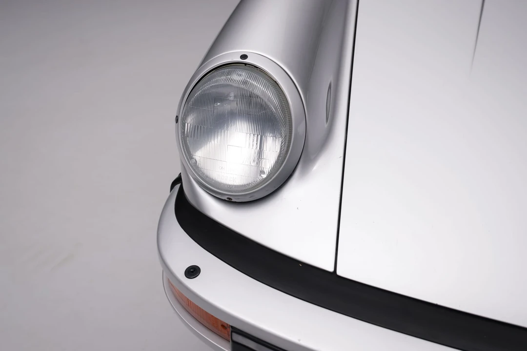 1989 Porsche 911 Carrera 3.2 - Image 21 of 31