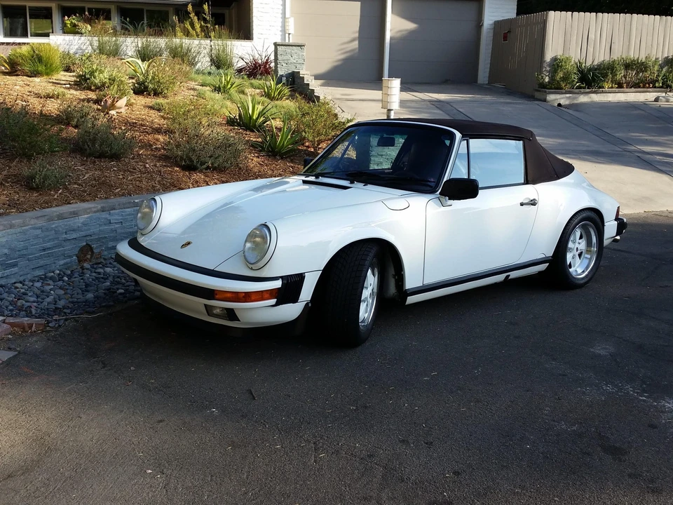 1989 Porsche 911 Carrera 3.2 - Image 13 of 31