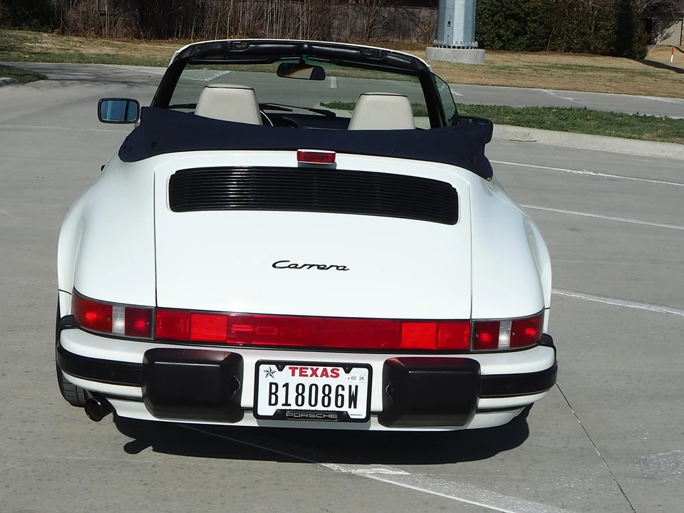 1989 Porsche 911 Carrera 3.2 - Image 17 of 31