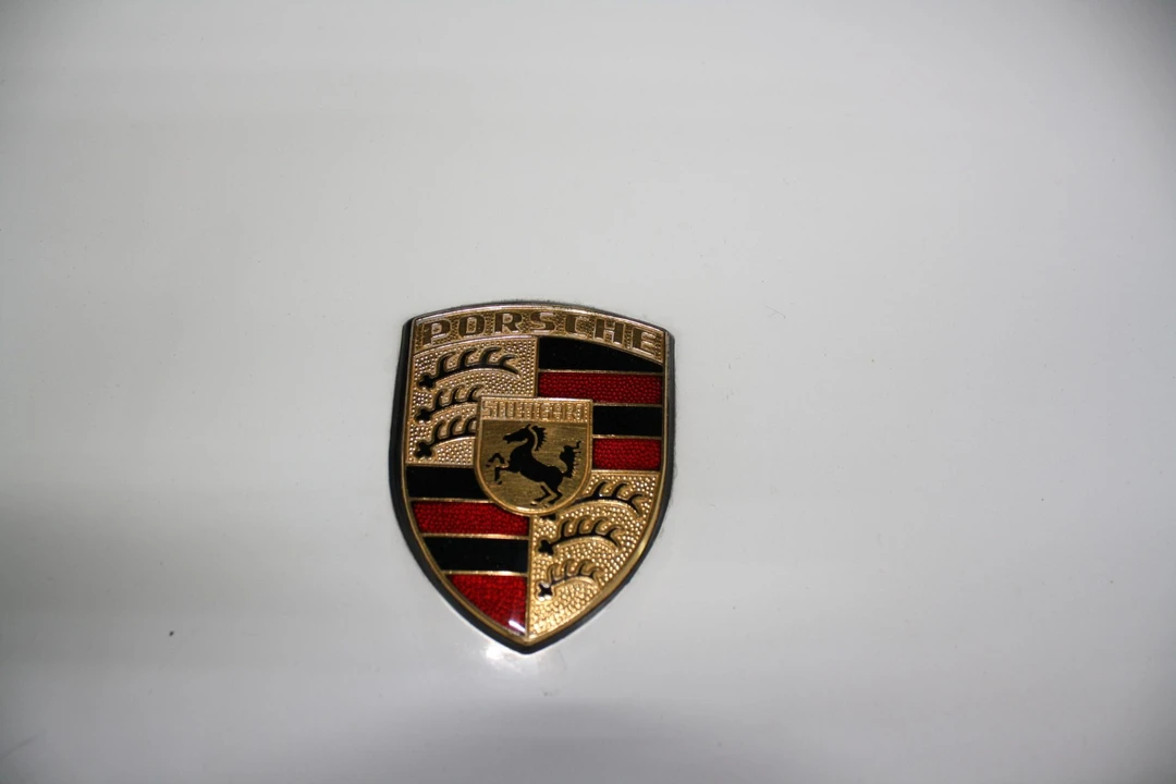 1989 Porsche 911 Carrera 3.2 - Image 28 of 31