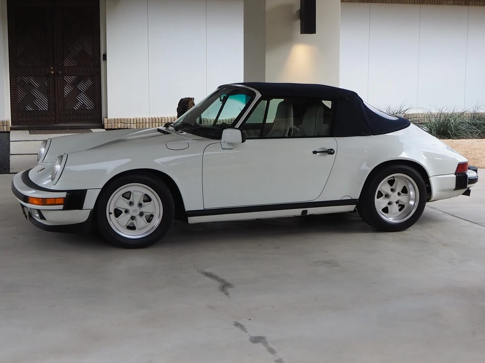 1989 Porsche 911 Carrera 3.2 - Image 2 of 31