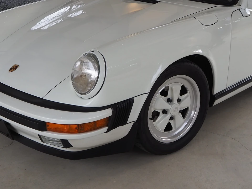 1989 Porsche 911 Carrera 3.2 - Image 23 of 31