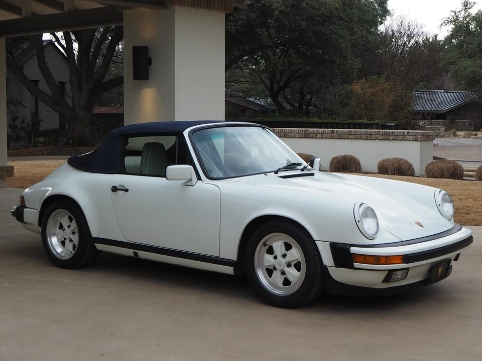 1989 Porsche 911 Carrera 3.2 - Image 9 of 31