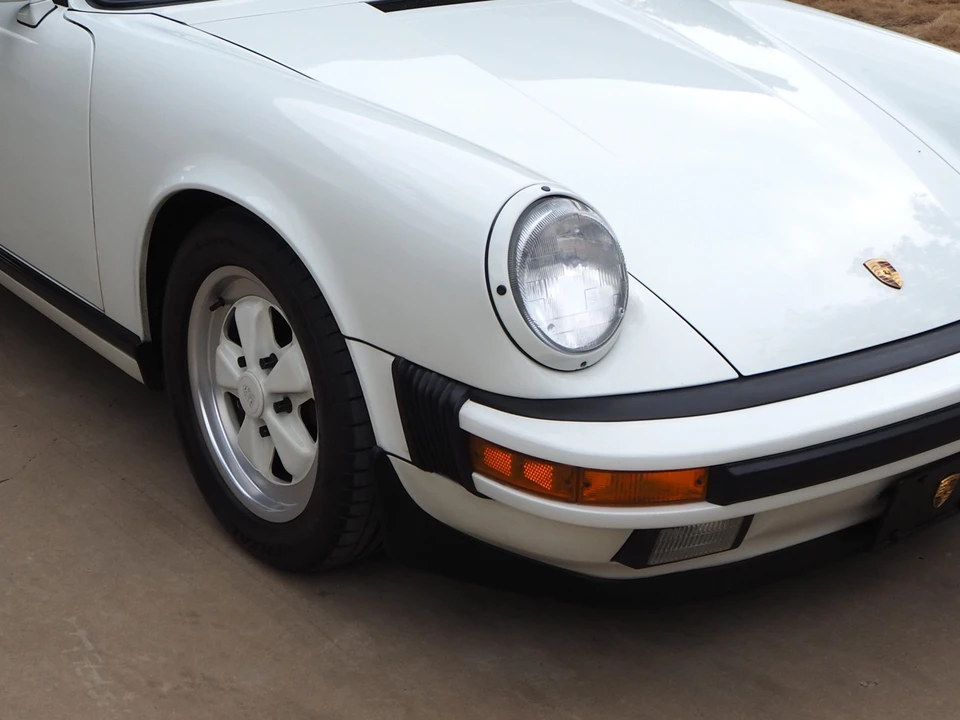1989 Porsche 911 Carrera 3.2 - Image 21 of 31