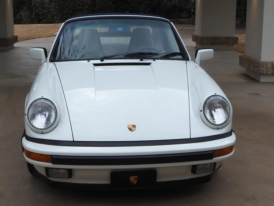 1989 Porsche 911 Carrera 3.2 - Image 8 of 31