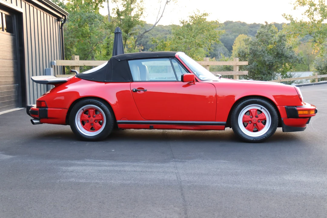 1989 Porsche 911 Carrera 3.2 - Image 10 of 31