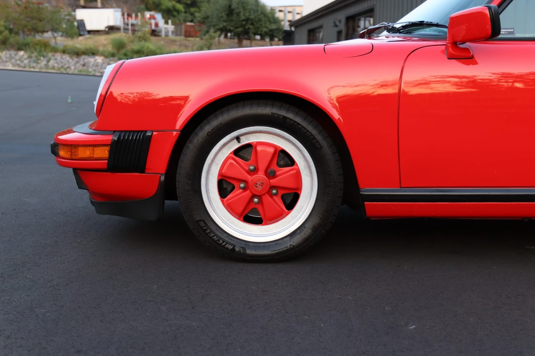 1989 Porsche 911 Carrera 3.2 - Image 25 of 31