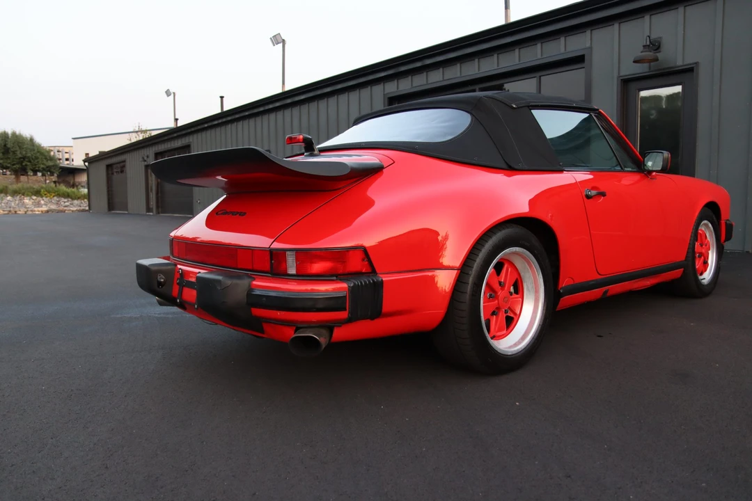 1989 Porsche 911 Carrera 3.2 - Image 8 of 31