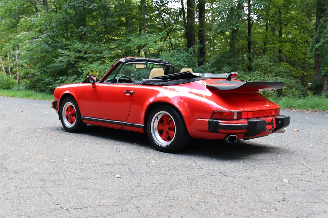 1989 Porsche 911 Carrera 3.2 - Image 16 of 31