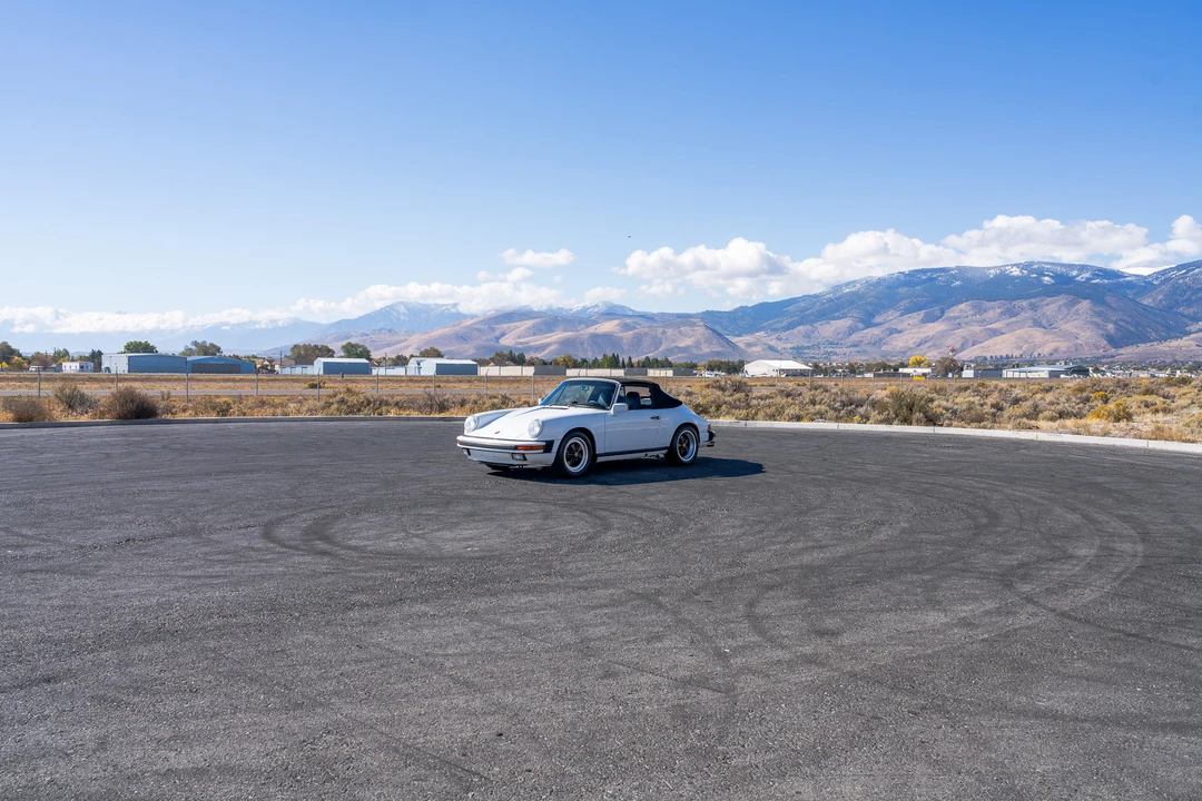 1989 Porsche 911 Carrera 3.2 - Image 2 of 31