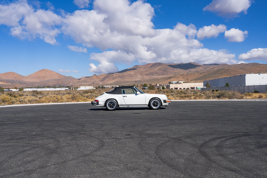 1989 Porsche 911 Carrera 3.2 - Image 13 of 31