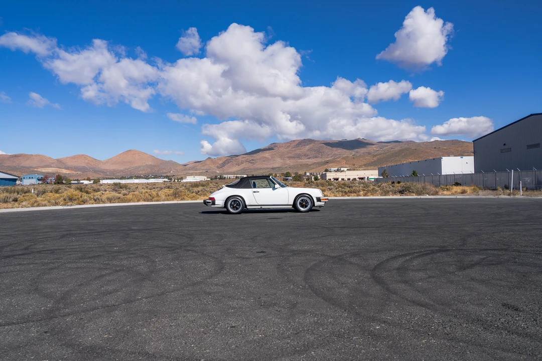 1989 Porsche 911 Carrera 3.2 - Image 11 of 31