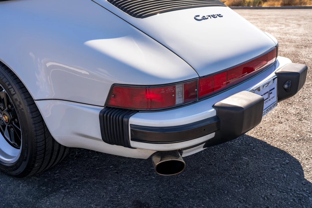 1989 Porsche 911 Carrera 3.2 - Image 30 of 31
