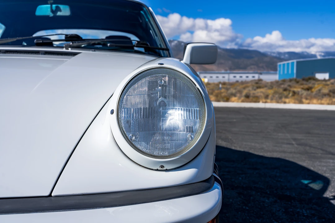 1989 Porsche 911 Carrera 3.2 - Image 27 of 31