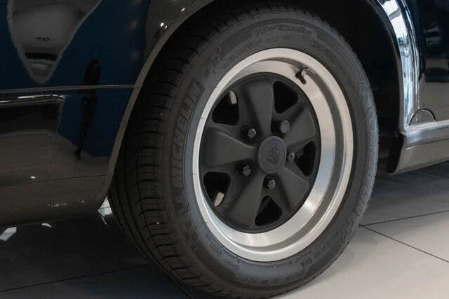 1989 Porsche 911 Carrera 3.2 - Image 8 of 25