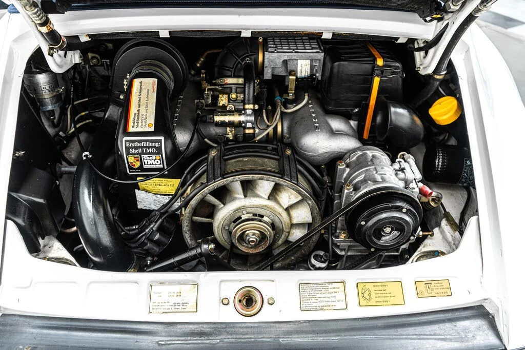 1989 Porsche 911 Carrera 3.2 - Image 12 of 31