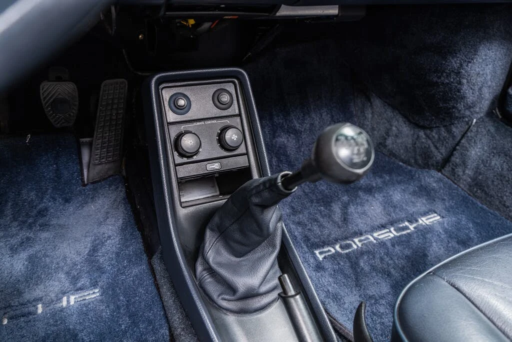 1989 Porsche 911 Carrera 3.2 - Image 25 of 31